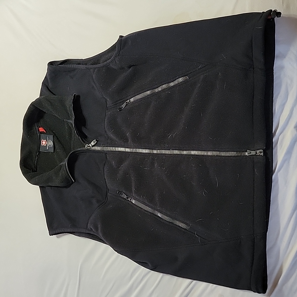 Victorinox fleece vest